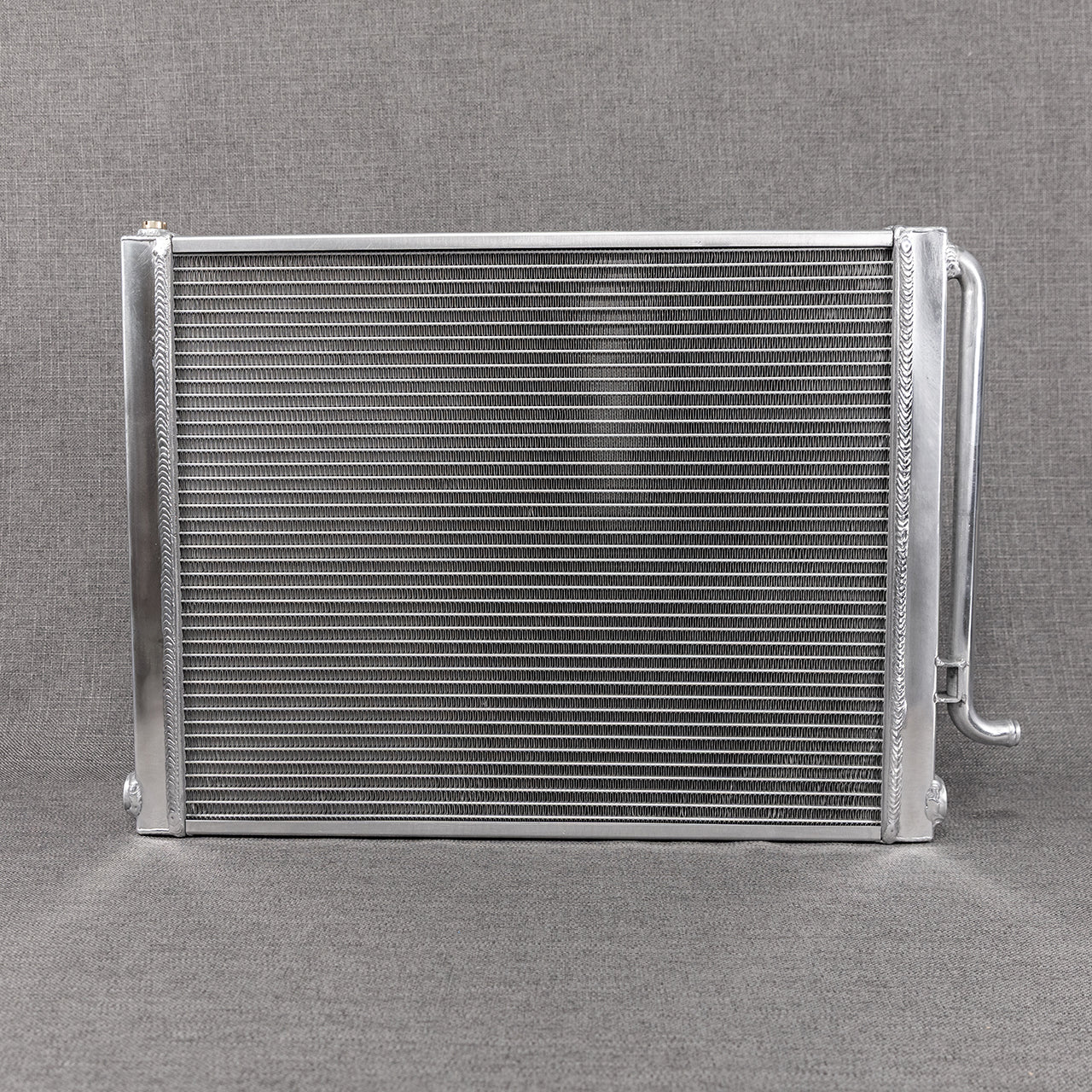 Merc Racing Upgraded Heat Exchanger for Audi S4, S5, S6, S7, A6, A7, Q5, SQ5 - Polished